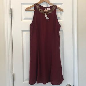 Old Navy Sleeveless Maroon dress